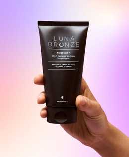 Radiant Self-Tanning Lotion